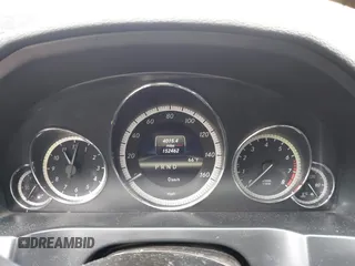 2013 Mercedes-Benz E 350 с VIN WDDKK5KF3DF185509, выставлен на аукционе IAAI как лот 42371512 с пробегом 152 462 миль миль и . История ставок и продаж доступна на DreamBid. Изображение 7.
