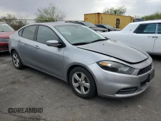 2015 Dodge Dart SXT z VIN 1C3CDFBB1FD330626, wystawiony jako Copart lot #62864645 z przebiegiem 95 568 mil mil oraz Szkoda całkowita • Salvage title. Historia ofert i sprzedaży dostępna na DreamBid. Obrazek 4.