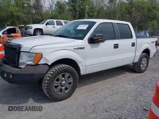 2011 Ford F-150 XL with VIN 1FTFW1EF0BKD38842, listed as a IAAI auction lot 42120431 with 285,712 mi miles and . Bid and sale history available at carsss.com. Image 2.