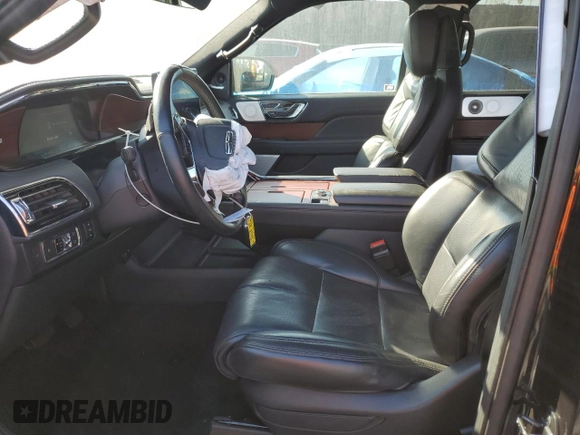 2022 Lincoln Navigator Reserve z VIN 5LMJJ2KT1NEL16482, wystawiony jako Copart lot #41737925 z przebiegiem 12 250 mil mil oraz Szkoda całkowita • Salvage title. Historia ofert i sprzedaży dostępna na DreamBid. Obrazek 7.