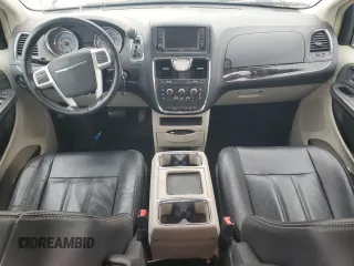 2015 Chrysler Town & Country LX with VIN 2C4RC1AG3FR675937, listed as a Copart auction lot 49652905 with 192,461 mi miles and Salvage Title. Bid and sale history available at carsss.com. Image 8.
