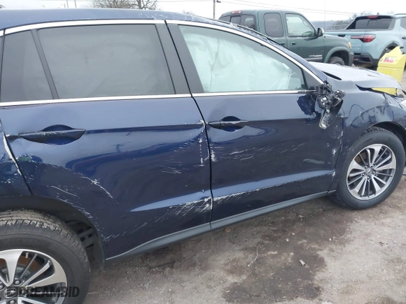2018 Acura RDX w/Advance Pkg with VIN 5J8TB4H71JL007783, listed as a IAAI auction lot 41278894 with 106,681 mi miles. Bid and sale history available at carsss.com. Image 18.