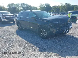 2019 Volkswagen Tiguan SE with VIN 3VV3B7AX6KM104361, listed as a IAAI auction lot 42572296 with 42,989 mi miles and . Bid and sale history available at DreamBid. Image 1.