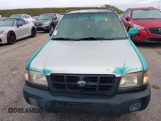 2001 Subaru Forester L with VIN JF1SF63551H762136, listed as a IAAI auction lot 40521706 with 0 mi miles. Bid and sale history available at carsss.com. Image 12.