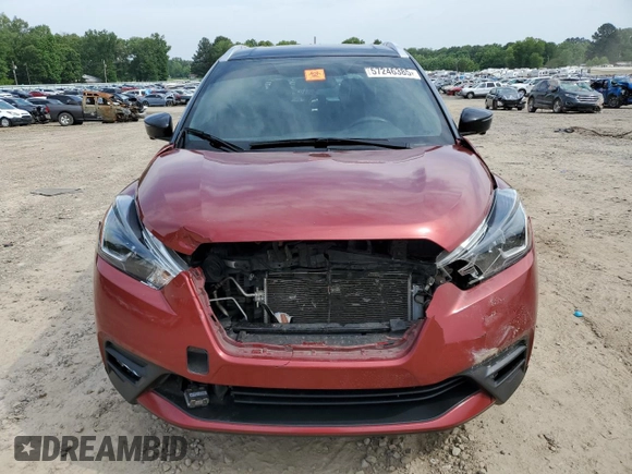 2019 Nissan Kicks SR z VIN 3N1CP5CU4KL538147, wystawiony jako Copart lot #57246385 z przebiegiem 161 391 mil mil oraz Szkoda całkowita • Salvage title. Historia ofert i sprzedaży dostępna na DreamBid. Obrazek 5.