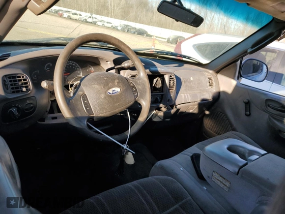 2003 Ford F-150 XL with VIN 1FTRF17293NB24844, listed as a Copart auction lot 47043235 with 180,520 mi miles and Clean Title. Bid and sale history available at DreamBid. Image 8.
