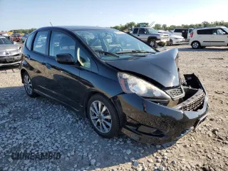 2012 Honda Fit Sport with VIN JHMGE8H52CS003715, listed as a Copart auction lot 63113204 with 79,744 mi miles and Salvage Title. Bid and sale history available at carsss.com. Image 4.