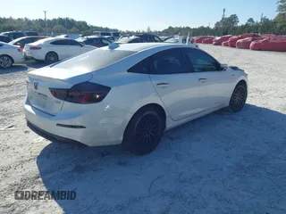 2021 Honda Insight Touring with VIN 19XZE4F92ME003193, listed as a IAAI auction lot 41165953 with Not Provided miles and . Bid and sale history available at carsss.com. Image 4.