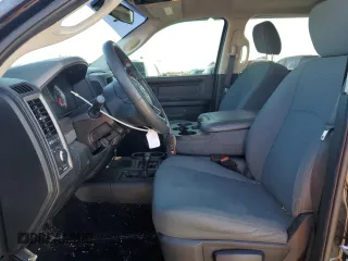 2016 Ram 2500 Tradesman z VIN 3C6UR5CJ0GG171241, wystawiony jako Copart lot #79669814 z przebiegiem 120 957 mil mil oraz Szkoda całkowita • Salvage title. Historia ofert i sprzedaży dostępna na DreamBid. Obrazek 7.