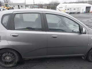 2008 Chevrolet Aveo LS with VIN KL1TD66658B110470, listed as a IAAI auction lot 41802890 with 116,376 mi miles and . Bid and sale history available at DreamBid. Image 13.