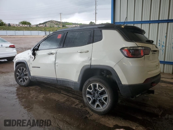 2019 Jeep Compass Trailhawk z VIN 3C4NJDDB3KT671061, wystawiony jako Copart lot #57349315 z przebiegiem Nie podano mil oraz Szkoda całkowita • Salvage title. Historia ofert i sprzedaży dostępna na DreamBid. Obrazek 2.