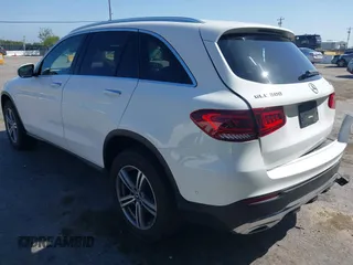 2021 Mercedes-Benz GLC 300 z VIN W1N0G8EB1MF885549, wystawiony jako IAAI lot #42086468 z przebiegiem 45 465 mil mil oraz . Historia ofert i sprzedaży dostępna na DreamBid. Obrazek 3.