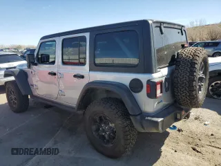 2024 Jeep Wrangler Willys z VIN 1C4RJXN6XRW203949, wystawiony jako Copart lot #49070605 z przebiegiem 10 907 mil mil oraz Czysty tytuł • Clean title. Historia ofert i sprzedaży dostępna na DreamBid. Obrazek 2.