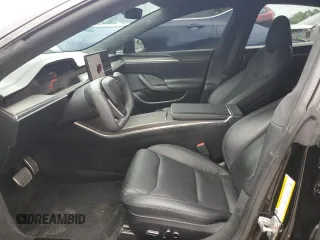 2022 Tesla Model S с VIN 5YJSA1E59NF471038, выставлен на аукционе Copart как лот 62594275 с пробегом 65 170 миль миль и Чистый • Clean title. История ставок и продаж доступна на DreamBid. Изображение 7.