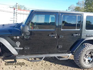 2008 Jeep Wrangler Unlimited X с VIN 1J4GA39178L652983, выставлен на аукционе IAAI как лот 40803698 с пробегом 114 012 миль миль и . История ставок и продаж доступна на DreamBid. Изображение 15.