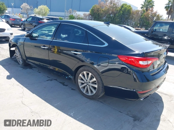 2016 Hyundai Sonata Sport with VIN 5NPE34AF8GH379592, listed as a IAAI auction lot 41964780 with 117,907 mi miles and . Bid and sale history available at DreamBid. Image 3.