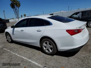 2020 Chevrolet Malibu LS with VIN 1G1ZC5ST8LF087823, listed as a Copart auction lot 49194063 with 33,402 mi miles and Salvage Title. Bid and sale history available at carsss.com. Image 2.