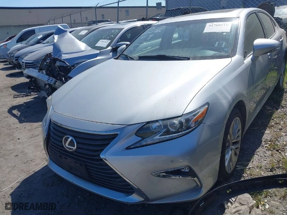 2016 Lexus ES 350 with VIN JTHBK1GG5G2211686, listed as a IAAI auction lot 41760510 with 71,076 mi miles. Bid and sale history available at carsss.com. Image 13.