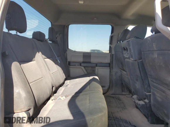 2019 Ford F-150 XL with VIN 1FTEW1EPXKKD82772, listed as a Copart auction lot 61176535 with 121,067 mi miles and Salvage title. Bid and sale history available at DreamBid. Image 10.