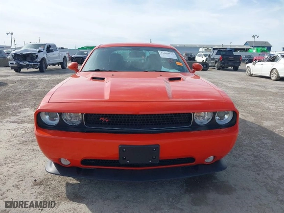 2013 Dodge Challenger R/T with VIN 2C3CDYBT6DH733845, listed as a IAAI auction lot 41090619 with 138,886 mi miles. Bid and sale history available at carsss.com. Image 12.