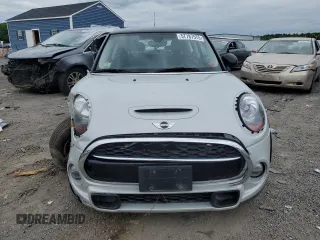 2015 MINI Hardtop S z VIN WMWXP7C53F2A38765, wystawiony jako Copart lot #57787575 z przebiegiem Nie podano mil oraz Tytuł czysty. Historia ofert i sprzedaży dostępna na DreamBid. Obrazek 5.