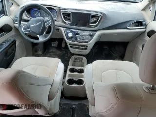 2017 Chrysler Pacifica Touring with VIN 2C4RC1DG8HR577601, listed as a Copart auction lot 60551505 with 149,174 mi miles and Non repairable. Bid and sale history available at DreamBid. Image 8.