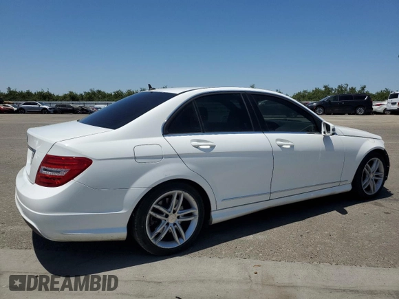 2014 Mercedes-Benz C 250 Sport with VIN WDDGF4HB3EG247401, listed as a Copart auction lot 62551635 with 118,342 mi miles and Salvage title. Bid and sale history available at DreamBid. Image 3.