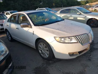 2011 Lincoln MKZ with VIN 3LNHL2GC0BR752060, listed as a IAAI auction lot 40343982 with 121,215 mi miles and . Bid and sale history available at DreamBid. Image 1.