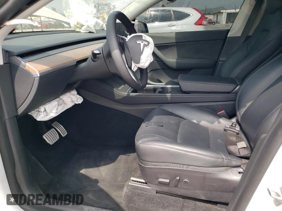 2022 Tesla Model Y Performance with VIN 7SAYGDEF6NF493231, listed as a Copart auction lot 52336284 with 37,116 mi miles and Salvage title. Bid and sale history available at DreamBid. Image 7.