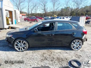 2011 Kia Forte SX с VIN KNAFW5A3XB5338328, выставлен на аукционе IAAI как лот 41403807 с пробегом 178 419 миль миль и . История ставок и продаж доступна на DreamBid. Изображение 14.