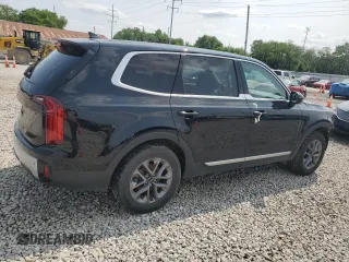 2024 Kia Telluride LX with VIN 5XYP24GC2RG494627, listed as a Copart auction lot 57634015 with 32,680 mi miles and Salvage title. Bid and sale history available at DreamBid. Image 3.