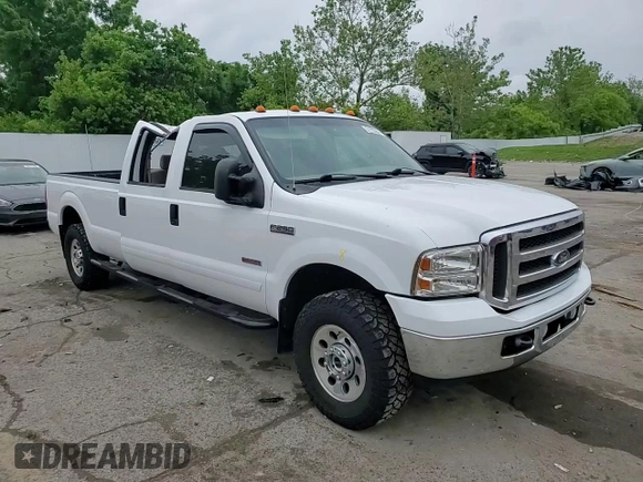 2005 Ford F-250 XL с VIN 1FTSW21PX5EC66926, выставлен на аукционе Copart как лот 57723355 с пробегом 286 827 миль миль и Списание • Salvage title. История ставок и продаж доступна на DreamBid. Изображение 13.