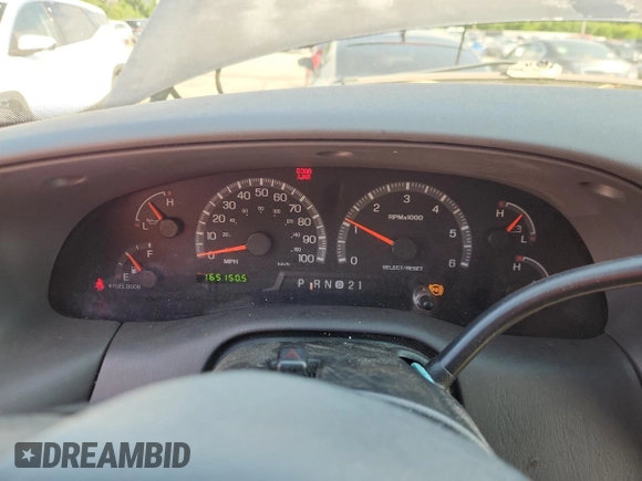 1999 Ford F-150 with VIN 1FTZX1729XNB58298, listed as a Copart auction lot 62369755 with 165,150 mi miles and Clean title. Bid and sale history available at DreamBid. Image 9.