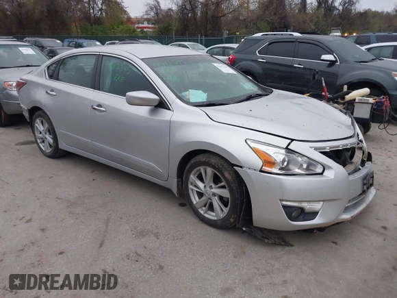 2015 Nissan Altima 2.5 S with VIN 1N4AL3AP6FC598178, listed as a IAAI auction lot 42012345 with 130,810 mi miles. Bid and sale history available at carsss.com. Image 1.