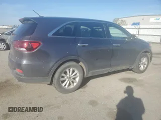 2019 Kia Sorento LX with VIN 5XYPG4A55KG455080, listed as a Copart auction lot 46253135 with 112,415 mi miles and Salvage Title. Bid and sale history available at DreamBid. Image 3.