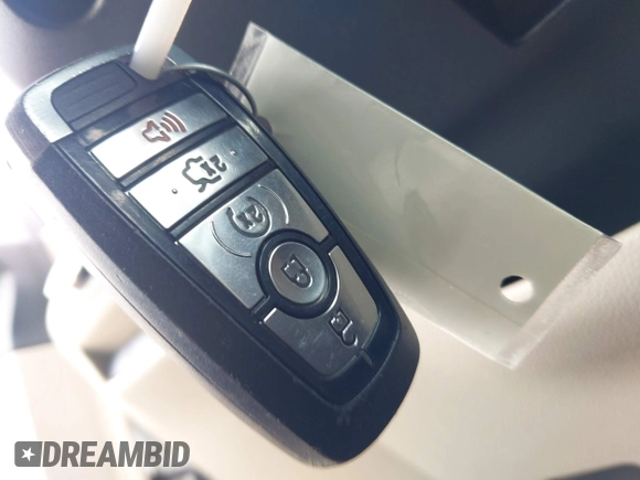 2018 Ford Explorer Limited с VIN 1FM5K7FH8JGC13840, выставлен на аукционе IAAI как лот 42148131 с пробегом 61 616 миль миль и . История ставок и продаж доступна на DreamBid. Изображение 11.