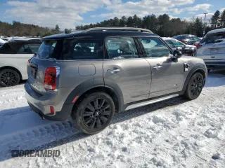 2017 MINI Countryman Cooper S with VIN WMZYT5C3XH3B67492, listed as a Copart auction lot 44361175 with 85,481 mi miles and Salvage title. Bid and sale history available at DreamBid. Image 3.