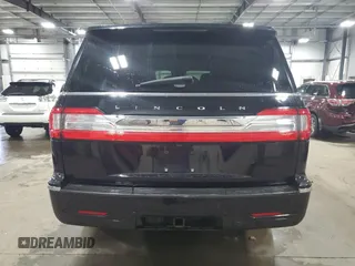 2018 Lincoln Navigator Select z VIN 5LMJJ3HT5JEL08151, wystawiony jako Copart lot #57230735 z przebiegiem 44 617 mil mil oraz Szkoda całkowita • Salvage title. Historia ofert i sprzedaży dostępna na DreamBid. Obrazek 6.