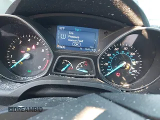 2015 Ford Escape SE with VIN 1FMCU0G77FUB55775, listed as a IAAI auction lot 41744893 with 164,178 mi miles and . Bid and sale history available at DreamBid. Image 7.
