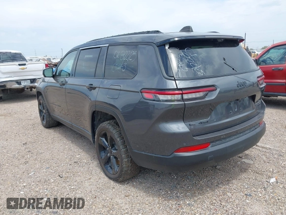 2023 Jeep Grand Cherokee Limited z VIN 1C4RJKBGXP8702638, wystawiony jako IAAI lot #42267224 z przebiegiem 26 372 mil mil oraz . Historia ofert i sprzedaży dostępna na DreamBid. Obrazek 3.