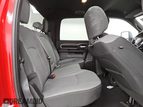 2024 Ram 2500 Big Horn with VIN 3C6UR5DJ9RG412716, listed as a Copart auction lot 62608565 with 9,556 mi miles and Clean title. Bid and sale history available at DreamBid. Image 10.