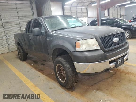2006 Ford F-150 STX with VIN 1FTRX14W66NA37122, listed as a Copart auction lot 63331385 with 235,840 mi miles and Salvage title. Bid and sale history available at DreamBid. Image 4.