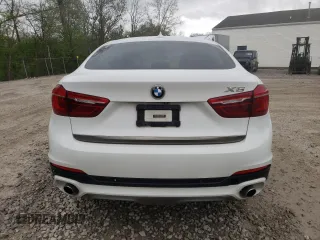2015 BMW X6 xDrive35i z VIN 5UXKU2C58F0N77172, wystawiony jako Copart lot #55631415 z przebiegiem 246 622 mil mil oraz Tytuł czysty. Historia ofert i sprzedaży dostępna na DreamBid. Obrazek 6.