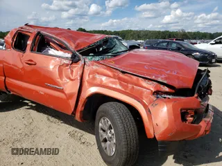 2017 Toyota Tacoma SR5 z VIN 5TFRZ5CN6HX045562, wystawiony jako Copart lot #47294661 z przebiegiem Nie podano mil oraz Szkoda całkowita • Salvage title. Historia ofert i sprzedaży dostępna na DreamBid. Obrazek 9.