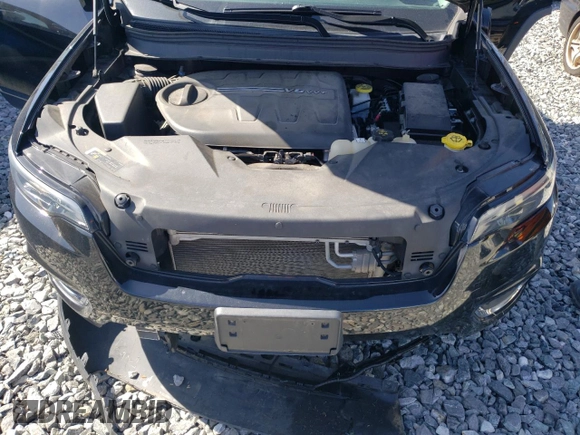 2019 Jeep Cherokee Limited with VIN 1C4PJMDX2KD239989, listed as a Copart auction lot 54590685 with 87,568 mi miles and Salvage title. Bid and sale history available at DreamBid. Image 12.