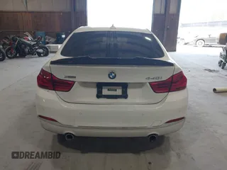 2019 BMW 4 Series 440i xDrive with VIN WBA4J7C5XKBM76209, listed as a IAAI auction lot 42071170 with 62,460 mi miles and . Bid and sale history available at carsss.com. Image 16.