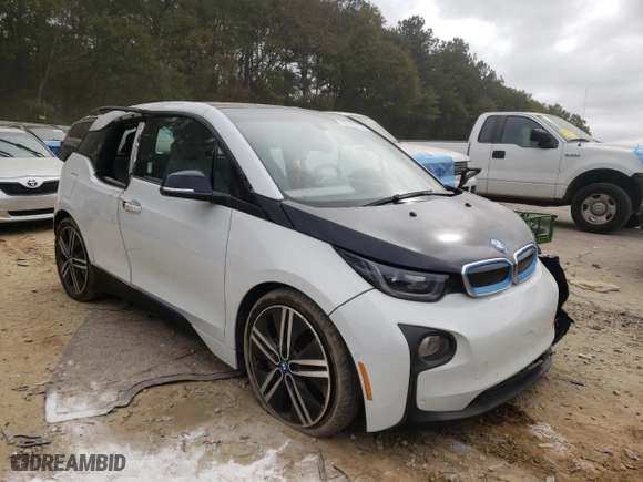2015 BMW i3 with VIN WBY1Z2C59FV287328, listed as a Copart auction lot 66743752 with 41,760 mi miles. Bid and sale history available at carsss.com. Image 1.