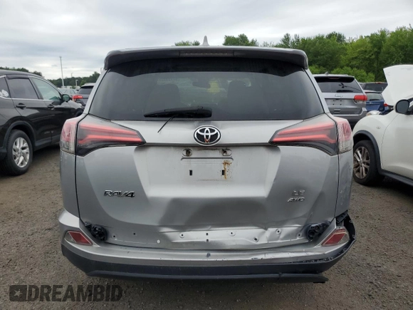 2018 Toyota RAV4 LE with VIN JTMBFREV3JJ206523, listed as a Copart auction lot 62723325 with 188,761 mi miles and Clean title. Bid and sale history available at DreamBid. Image 6.