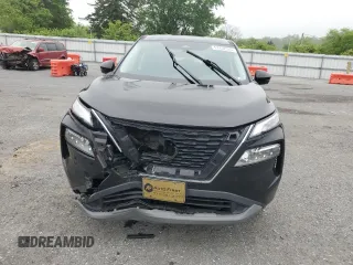 2021 Nissan Rogue SV z VIN 5N1AT3BB9MC848809, wystawiony jako Copart lot #57432525 z przebiegiem 32 953 mil mil oraz Szkoda całkowita • Salvage title. Historia ofert i sprzedaży dostępna na DreamBid. Obrazek 5.