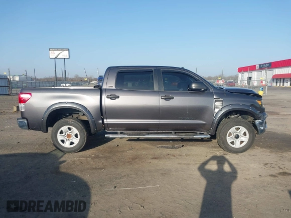 2013 Toyota Tundra 4WD Truck with VIN 5TFDW5F11DX280229, listed as a IAAI auction lot 41748326 with 183,953 mi miles. Bid and sale history available at carsss.com. Image 13.